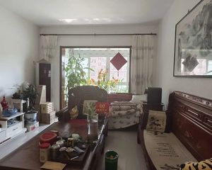 正南密东广场3室2厅精装修