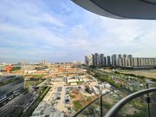 上新 滨江上都 68X可交 中层南向 全新未位 一线望江