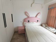 凤城华府二期3室2厅2卫东朝向57.8万元/套出售