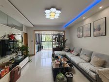 雅戈尔东湖花园一期3室2厅2卫南朝向252.0万元/套出售