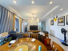 步行街 旭辉东原长河原四房125万