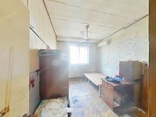 江边动迁一房纯毛坯,看房密码锁,D铁19号线500米