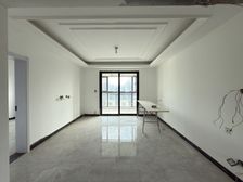 急售,急售,豫发白鹭源春晓 3室2厅 精装修,南北通透