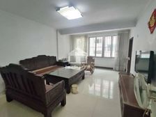 安宇花园 4房2厅105万