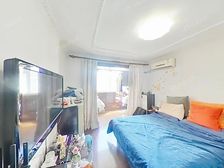 单价只有3万8!南北两室一厅,满五年,无抵押,产权清晰。