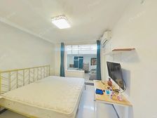 总价不高,1楼,小区中间位置,采光一点不遮挡,看房方便