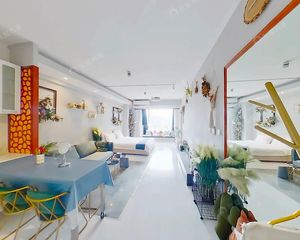 店长力荐 国贸双井 南向一居层高3米 朝南采光好,有落地飘窗