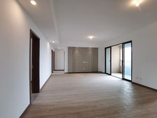 巴南区 朗基八俊里 四房 95万