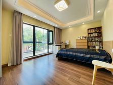 下一套必卖!豪华装修拎包入住,安静位置急售!!!!