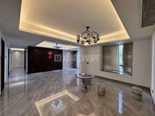 朝向北 电梯房 精装 240平 满两年 房东急置换 诚心出售