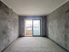 中央公园光环花园城旁书包房。朝南朝中庭 保真!