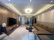 巴南区 蓝光十里蓝山 五房 153万带花园