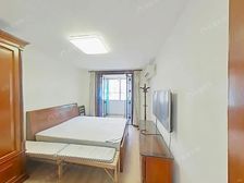 一梯三户+中间楼层+双南户型+视野开间+近镇坪路