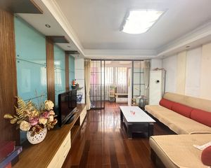 锦江年华一期3室2厅1卫南朝向150.0万元/套出售
