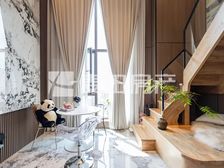 天鹅湾北区1室2厅精装修