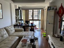 新天地西区3室2厅2卫南朝向155.0万元/套出售