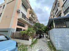 5室 普装 233平 南北通透 房东急置换 诚心出售