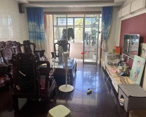 都市风华3室2厅1卫南朝向258.0万元/套出售