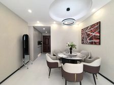 南岸区 融创江南融府高层 四房 122.8万