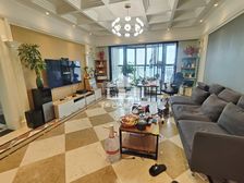 青秀万达公馆 豪宅 180平4居 南北向豪华装修 拎包入住