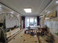 南北通透龙山御景3室2厅精装修