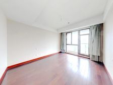 海景花园看江景 南北通格局 装修低调奢华,四开间南