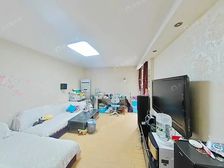 雅典园中楼层2房2厅、边套南北通户型、精装修、中芯花园位置