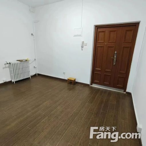  ��ʢ��԰ 2��1��1�� 70ƽ��װ�� 8000Ԫ/�� 