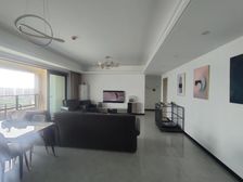 礼嘉书包。 龙湖两江新宸云岭 近金山寺轻轨 房源保真