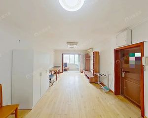 冬奥村,安贞门地铁口,通透三居室,高层景观房,视野采光无遮挡