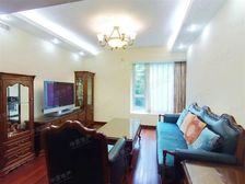 卫生间全明,主卧朝南,小区中心位置,小区景观位置