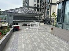 五象总部基地 蟠龙小区 大平层6房 带车位带露台 地铁口位置