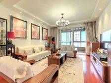 浦江名邸大4居有车位落地窗送地下室经典户型