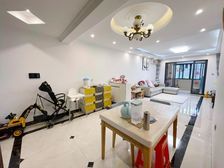 业主置换急售 包税送车位 还价就出 南向 看房方便