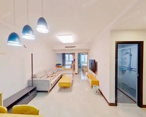 东坝·龙湖天璞 通透两居室 临近地铁3号线 视野开阔户型方正