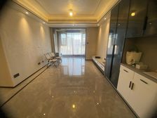 新希望堇麟上府3室2厅2卫南朝向245.0万元/套出售