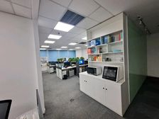 西三环北路87号,国际财经外文大厦花园桥旁五星写字楼