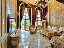 300平端户花园 南岸区庆隆高尔夫 豪装6房6卫 带4车位