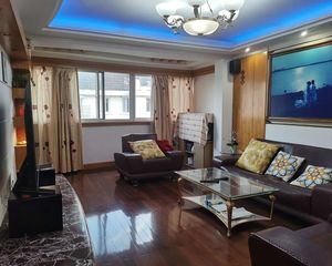 锦沧文华(东区) 近医院 交通便捷 商圈成熟 双卫格局