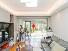 博小24中本部南广场九洲玺 D区豪房 带双院子