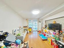 南北通透大三房!业主诚意!看上可谈!