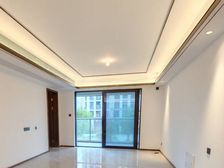 宝龙一城4室2厅2卫南朝向380.0万元/套出售