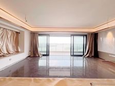 海港城滨江公园,配套成熟业主诚心出,可大刀砍价 装修保养好