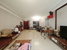 龙湖天街旁 恒大名都 四房 采光很好,拎包入住