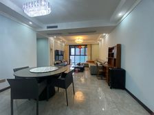 礼嘉天街50米 轻轨200米 龙湖品质次新小区 旁边啥都有