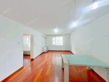 中关村双榆树西南大两居户型方正满五年 已改上下水业主急售