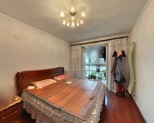 房子干净 拎包入住 采光好 南北通透