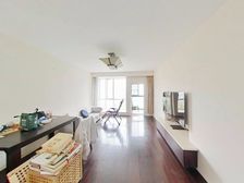 笋盘|足球场位置 采光佳 有车位 看房方便 接受置换期 可谈