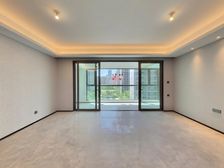 新小区,好楼层,万科物业,大四房。开发商统!