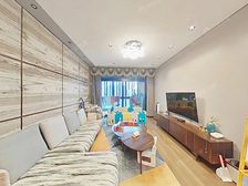 景城三期开发商精装大平层,层高3.5米,装修保养好,独立保姆